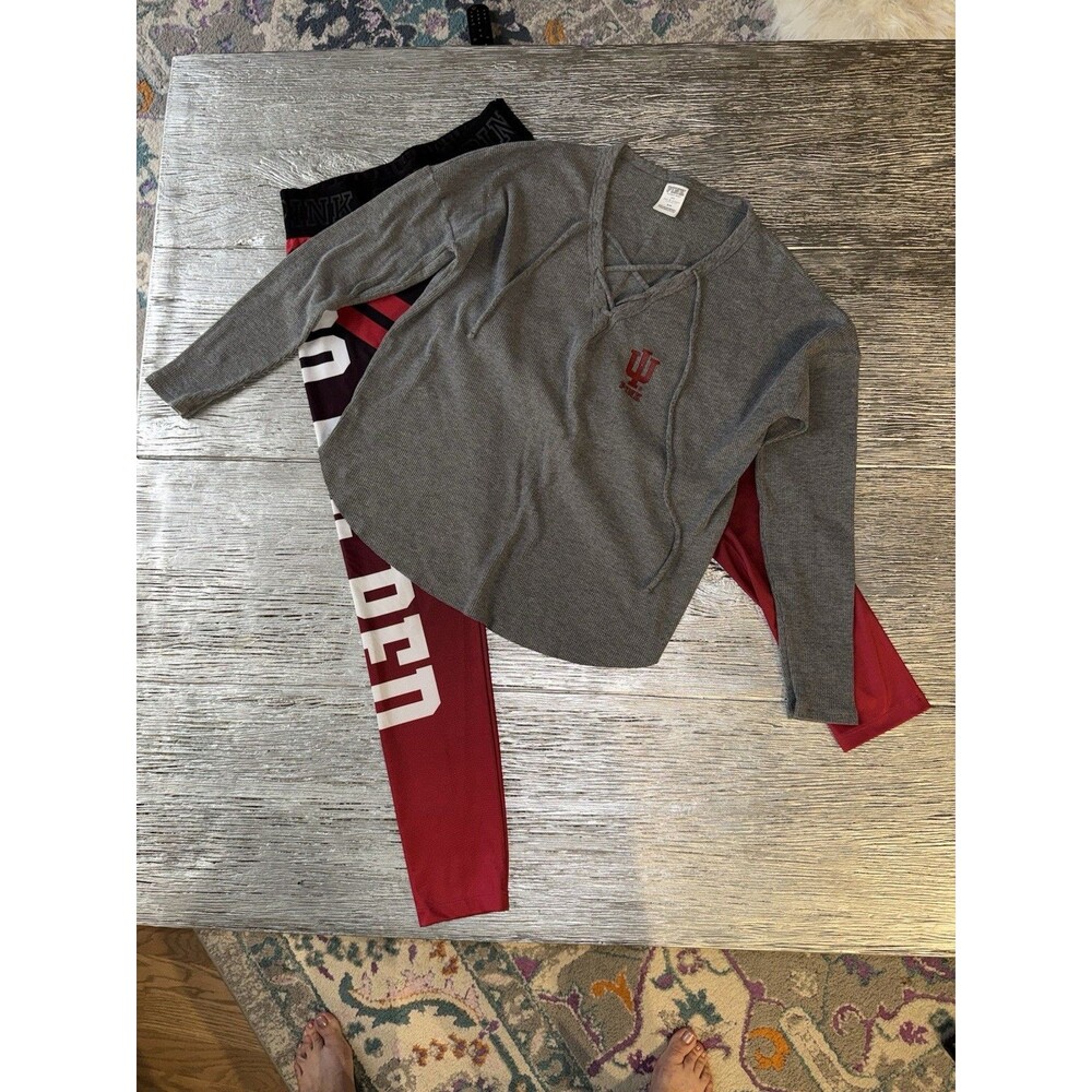 Victoria’s Secret PINK Indiana Hoosiers 2 Piece Set Medium IU Leggings Thermal